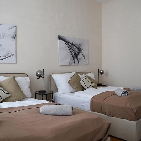 Spacious Apartment, 3 Min To U6 Metro Wiedeń Zewnętrze zdjęcie