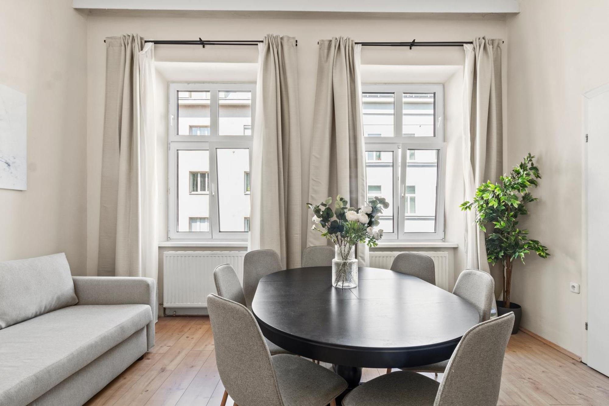 Spacious Apartment, 3 Min To U6 Metro Wiedeń Zewnętrze zdjęcie