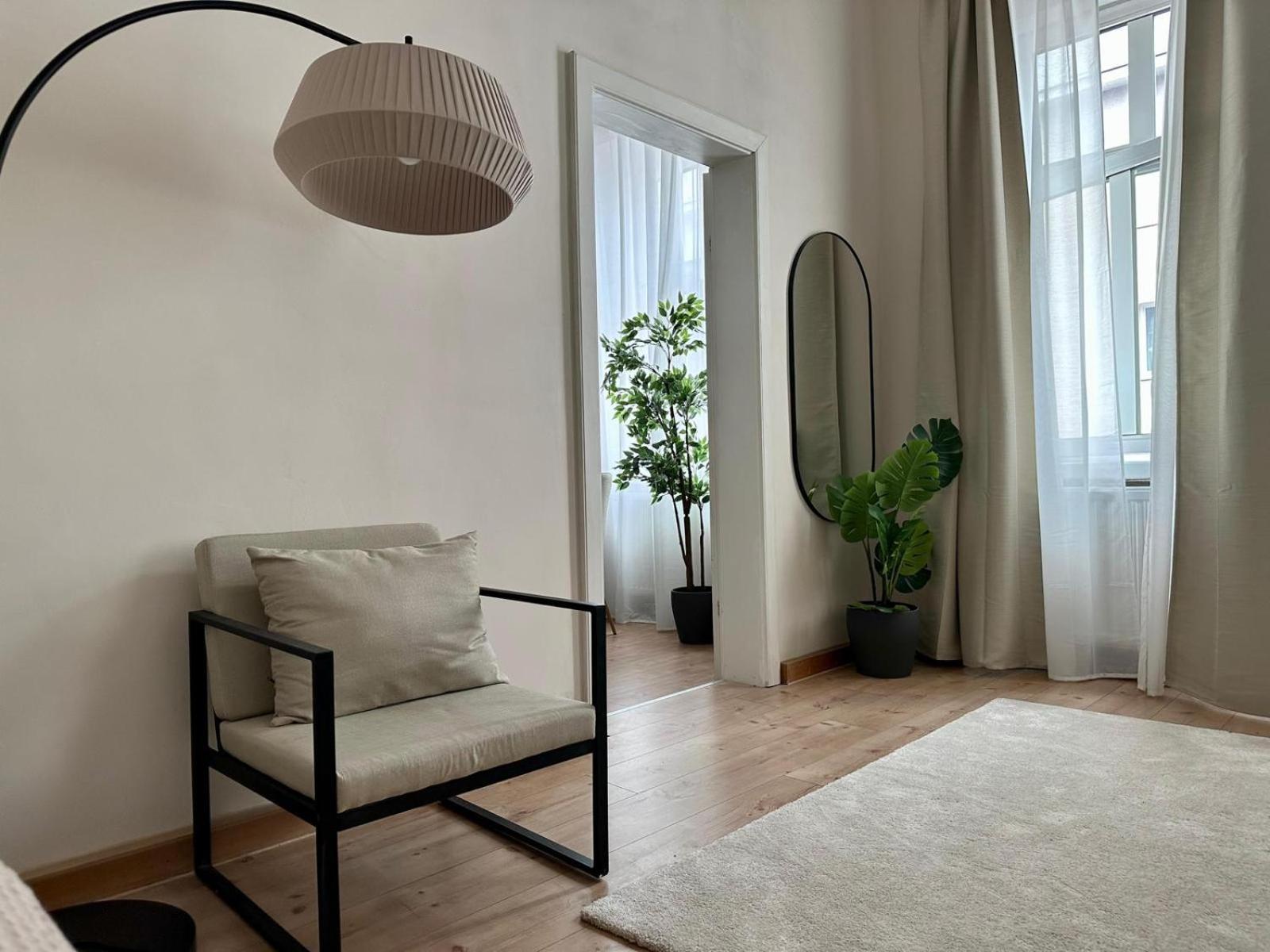 Spacious Apartment, 3 Min To U6 Metro Wiedeń Zewnętrze zdjęcie