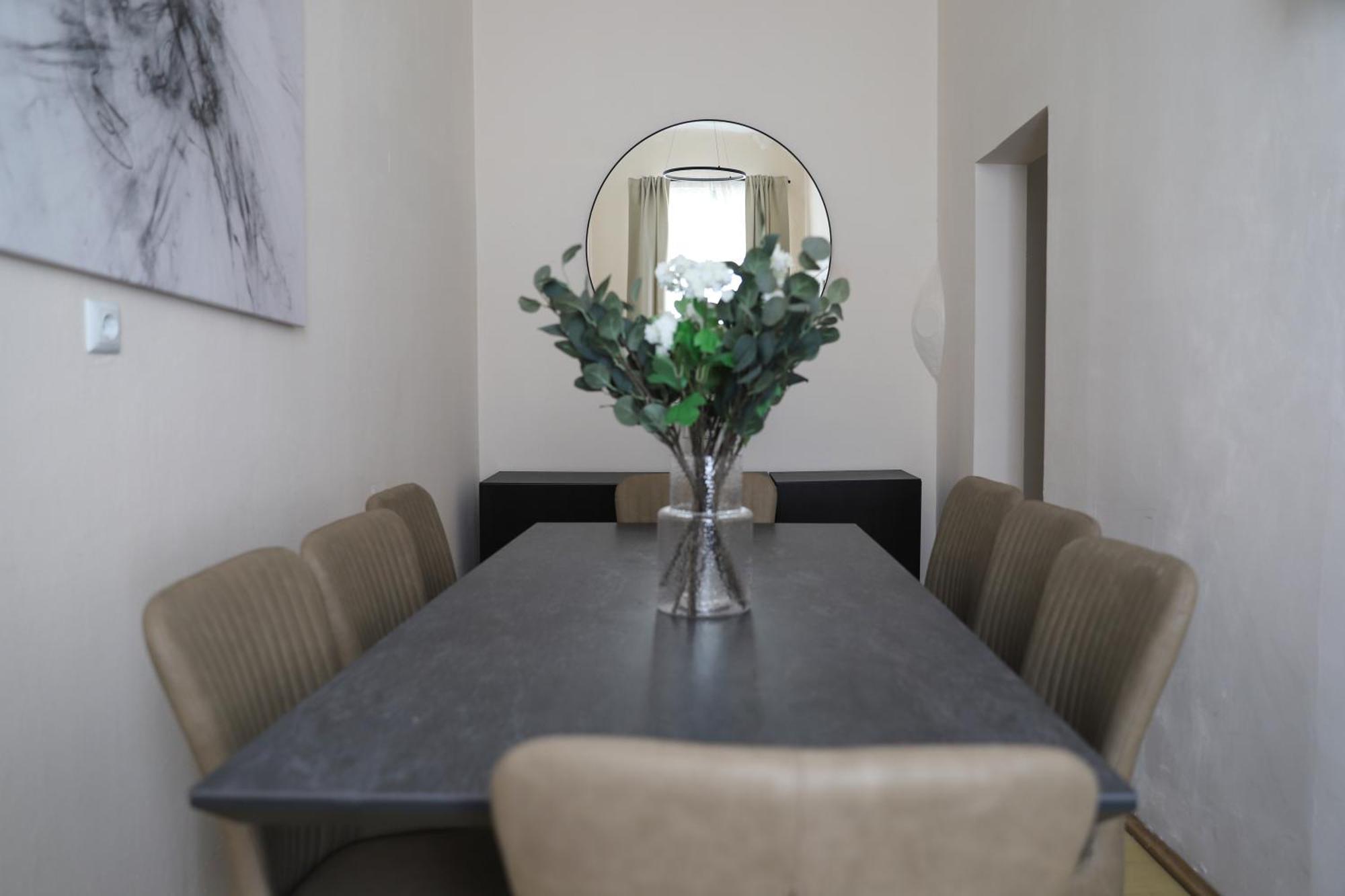 Spacious Apartment, 3 Min To U6 Metro Wiedeń Zewnętrze zdjęcie