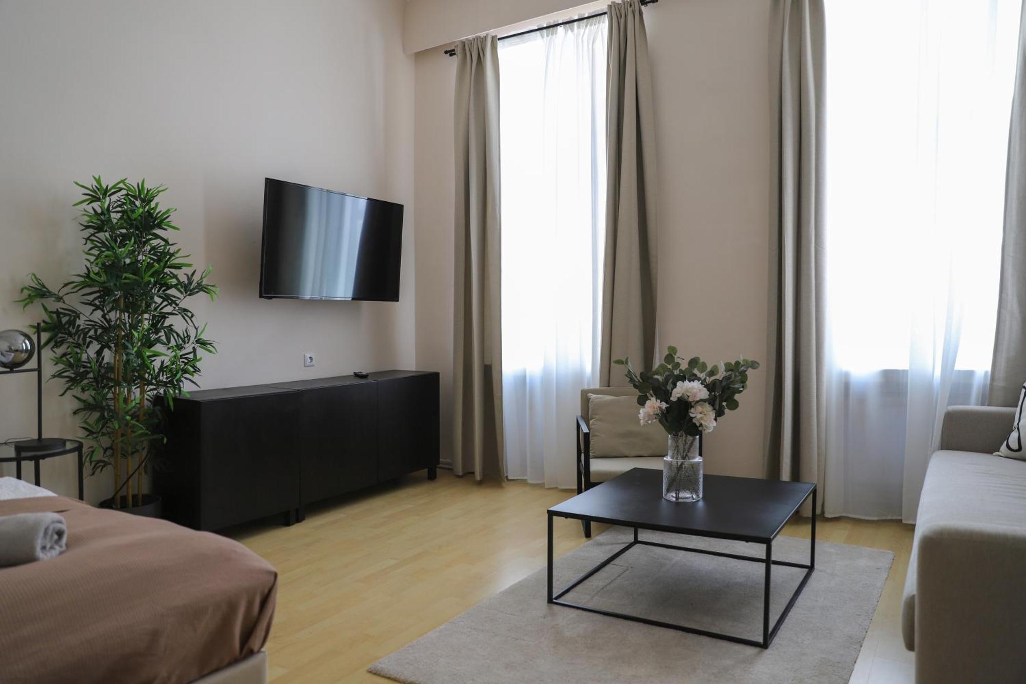 Spacious Apartment, 3 Min To U6 Metro Wiedeń Zewnętrze zdjęcie